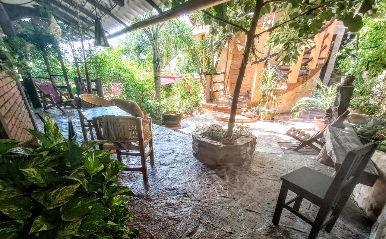 Posada Olivo Масунте Экстерьер фото